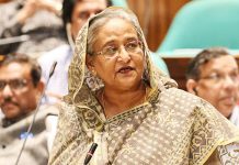 শত বাধা অতিক্রম করে দেশ এগিয়ে যাচ্ছে