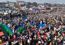 অবশেষে ভারতের বিতর্কিত কৃষি আইন প্রত্যাহার