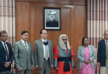 শপথ নিলেন সিইসি ও নির্বাচন কমিশনাররা