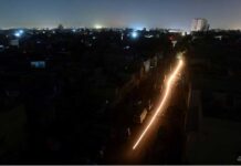 আলো নিভিয়ে একাত্তরের কালরাত স্মরণ