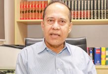 নির্ধারিত সময়ে নির্বাচন করতে আমরা বাধ্য