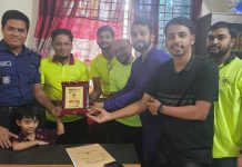 চরফ্যাশনের সহকারী পুলিশ সুপারকে টিম চিলেকোঠার শুভেচ্ছা
