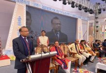 বাংলাদেশের সকল ধর্মের মানুষের সমান অধিকার রয়েছে