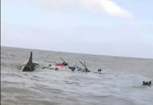 সাগরে চরফ্যাশনের ট্রলারডুবি, ১৫ জেলে উদ্ধার; নিখোঁজ-১